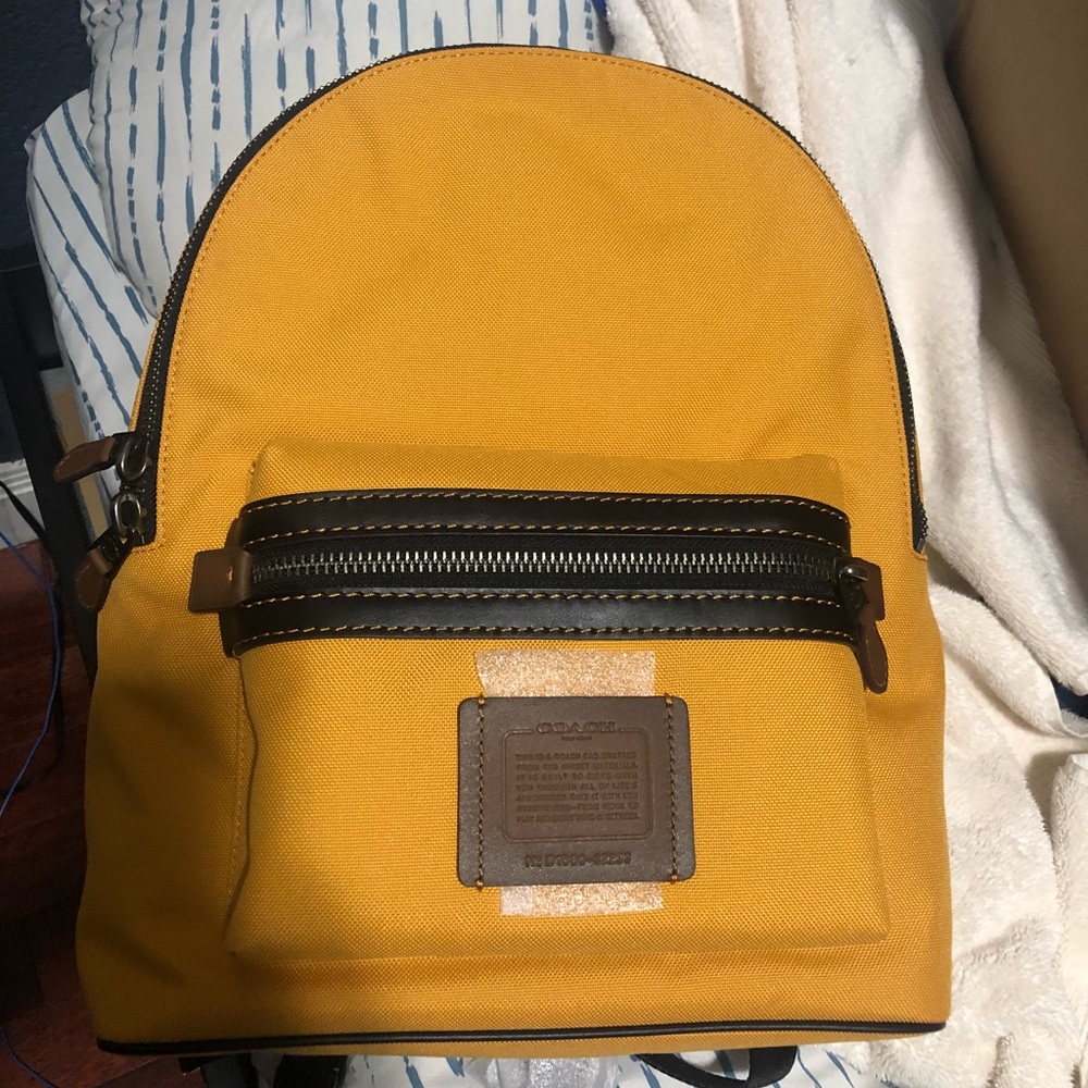 NEW COACH Academy Backpack Jimai/Yellow